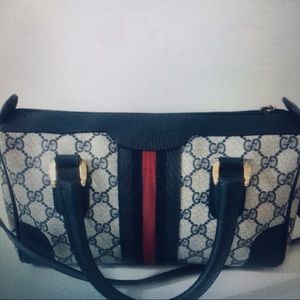 *SOLD* AUTHENTIC GUCCI SUPREME BOSTON GG BAG